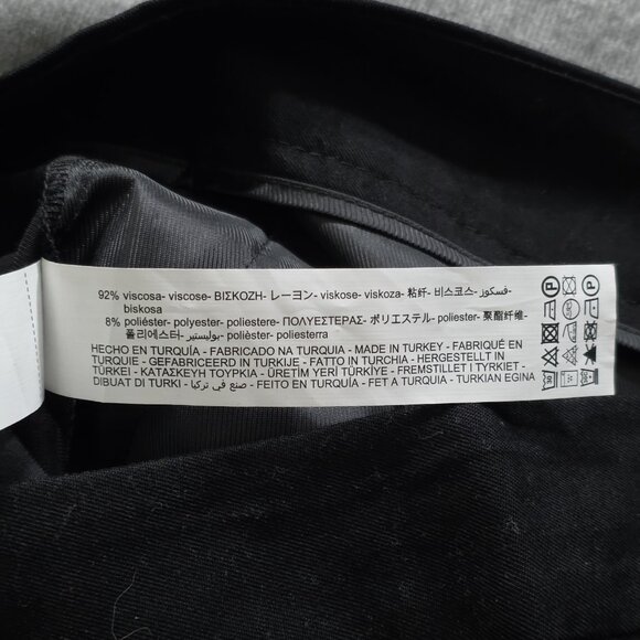 Zara Pants Womens M Black Balloon Cropped Button Hem Pleated Pockets Grunge Goth - Picture 14 of 16